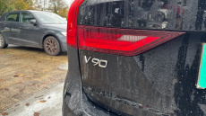 Volvo V90 2.0 D4 Cross Country Pro 5dr AWD Geartronic Diesel Estate